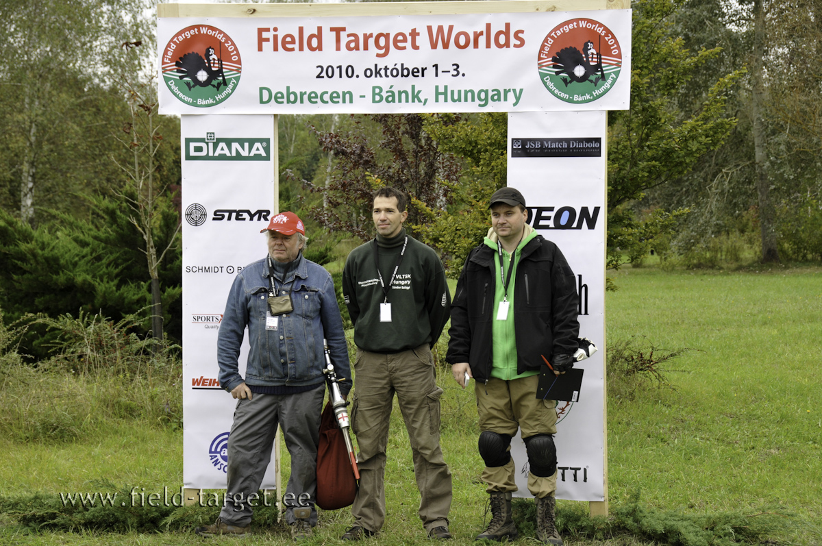 Michael Woodhead, Sandor Szilagyi, Sergejus Titarenko